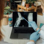 ne trosnesc genunchii cand trebuie sa mergem la medic 68cb0588ec03d