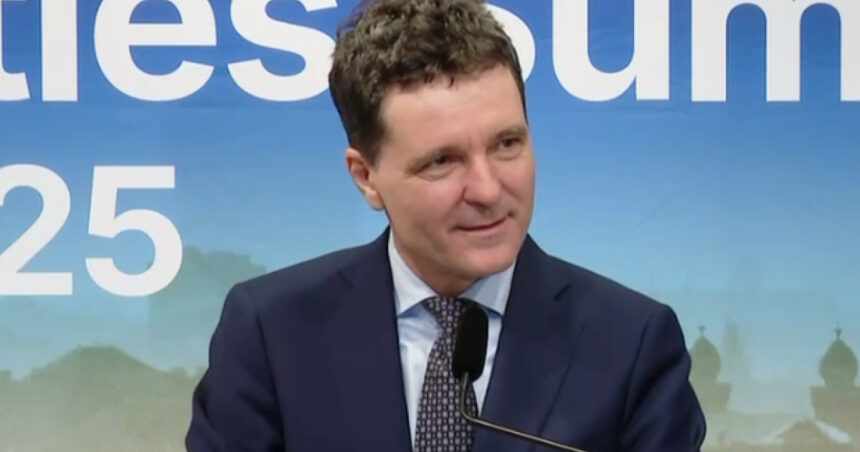 nicusor dan despre anularea alegerilor avem dovada ca au fost folosite conturi si firme din rusia o sa prezint datele la copenhaga 68dbfadb8c394