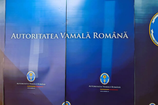 noi sefi la autoritatea vamala romana alexandru bogdan balan este presedinte iar savin mihai vicepresedinte 68cc10a1d6129
