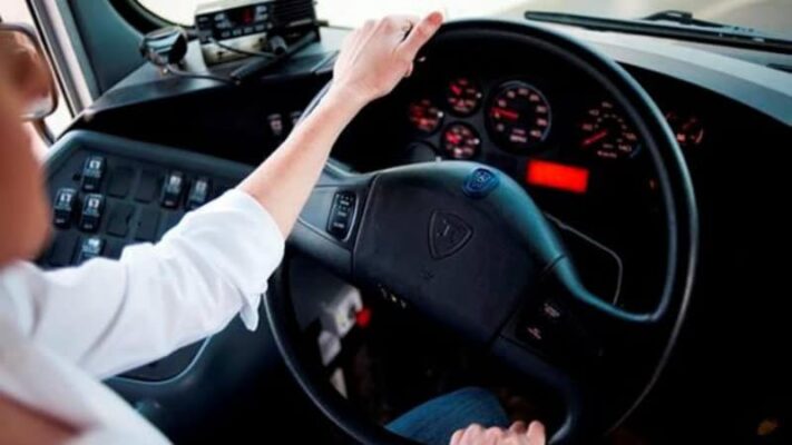 o femeie si doi barbati din judetul constanta cercetati pentru infractiuni la regimul rutier 68d66ff064832