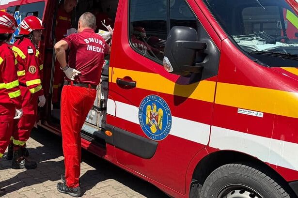 o persoana a fost lovita de un autoturism in apropierea unei gradinite din constanta 68c169c2e2b87