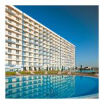 parti din doua apartamente din complexul blaxy resort 23 august detinute de sc redis market srl scoase la licitatie intr un dosar de executare silita 68b65f24500f1