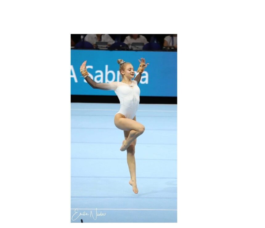 performanta pentru csm constanta sabrina voinea calificata in finala de la sol la cupa mondiala de la paris 68c65b3c51e7d