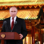 reactia lui putin cand a fost intrebat despre magul de la kremlin filmul in competitia de la festivalul de film de la venetia 68c7c1013bd39