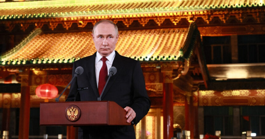 reactia lui putin cand a fost intrebat despre magul de la kremlin filmul in competitia de la festivalul de film de la venetia 68c7c1013bd39