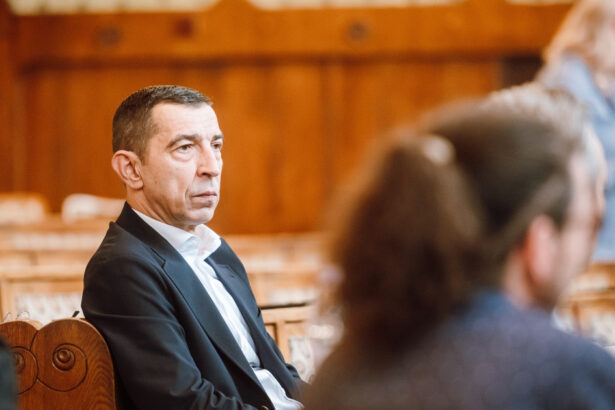 seful pnl mures in partid nu exista subiectul demisiei lui bolojan noi incercam sa facem reforma nu sa schimbam prim ministrul 68d18769f3341