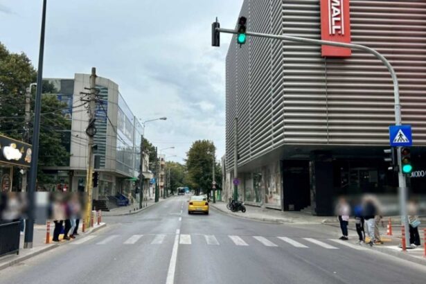 semaforizare noua pe strada mihai viteazu din constanta 68da8dacb8f9c