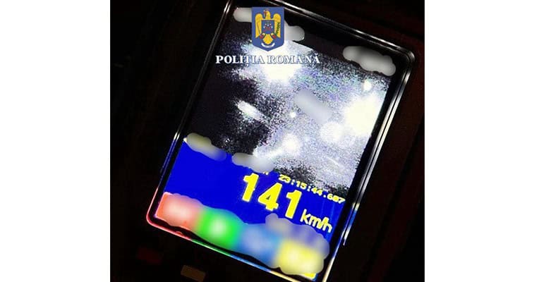 Șofer prins cu 141 km/h pe bulevardul Mamaia din Constanța 1 sofer depistat cu 141 km h pe bulevardul mamaia din constanta 68c01b994be24