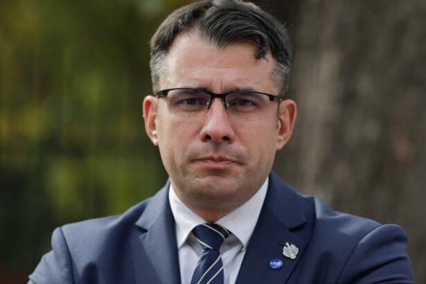 stefan palarie nu cred ca bolojan trebuie sa si dea demisia care este cel mai viabil scenariu in opinia liderului senatorilor usr 68d142981bd4e