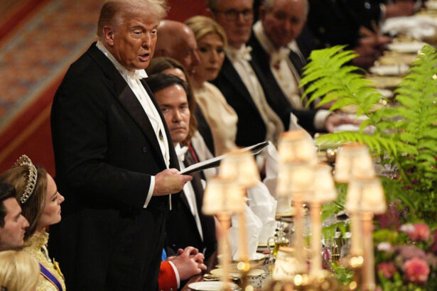 trump spune pe cine nu a dorit la masa sa la banchetul de la windsor cred ca a facut o treaba groaznica 68cd37787829b