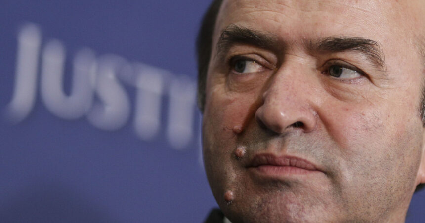tudorel toader fost judecator ccr cred ca masurile guvernului privind pensiile magistratilor vor trece de controlul constitutional 68bebe006342a