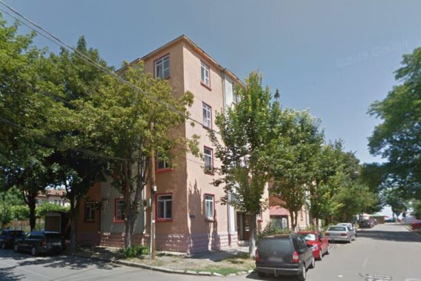 un hotel emblematic din eforie sud situat aproape de plaja si faleza se vinde cu mai putin de jumatate de milion de euro 68c23c8d5eed3