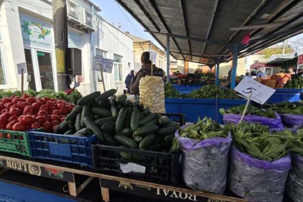 val de controale la comercianti anunta seful anaf se verifica adaosul la alimentele de baza 68c98e6153c9f
