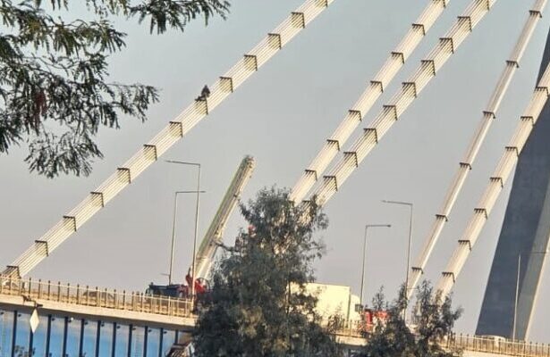 vezi ce spune ipj constanta despre barbatul care s a urcat pe podul de la agigea 68bfb212ba19a