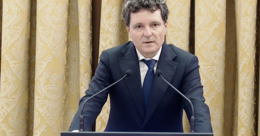 video cand se va termina criza bugetara potrivit lui nicusor dan mesajul presedintelui transmis la amcham ceo business forum 2025 68c152edcb3b2