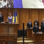 video cele patru motiuni de cenzura depuse de opozitie sunt dezbatute azi in parlament de cate voturi este nevoie pentru a demite guvernul 68bd547aa6f33