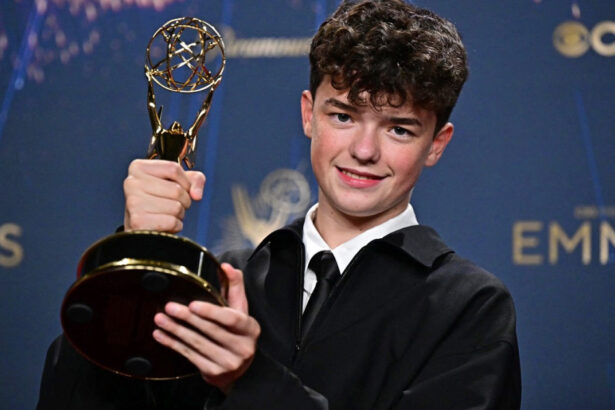 video cine sunt marii castigatori ai premiilor emmy 2025 un actor de 15 ani a devenit cel mai tanar laureat din istorie 68ce74a96535e