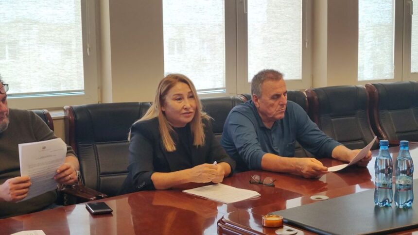 video consilierii locali din mangalia reuniti in sedinta ordinara a lunii septembrie vezi aici proiectele de pe ordinea de zi 68d6709b1c813