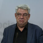 video mihai tudose intrebat daca premierul ar trebui sa ramana in functie nu am ajuns la starea civila cu bolojan de mana 68d27ead06e8c
