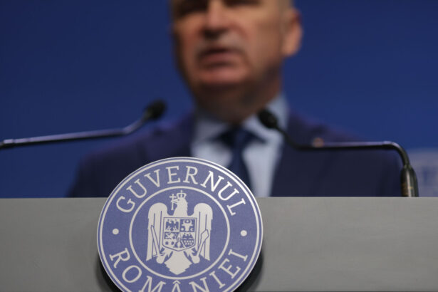 video premierul continua sa ameninte cu demisia ilie bolojan pare neclintit in hotararea sa surse 68b5d0e5784a0