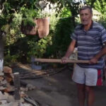video romanii enervati de certurile politicienilor nici nu ma mai uit ce sa vad balciul lor mai bine ma duc la balci cand e la calarasi 68cc28c155ca5