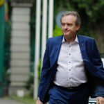 video un magazin satesc detinut de un deputat psd a cumparat o masina de lux ionut pucheanu nu vad unde i problema 68c2ce9c78a73