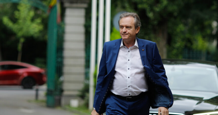 video un magazin satesc detinut de un deputat psd a cumparat o masina de lux ionut pucheanu nu vad unde i problema 68c2ce9c78a73