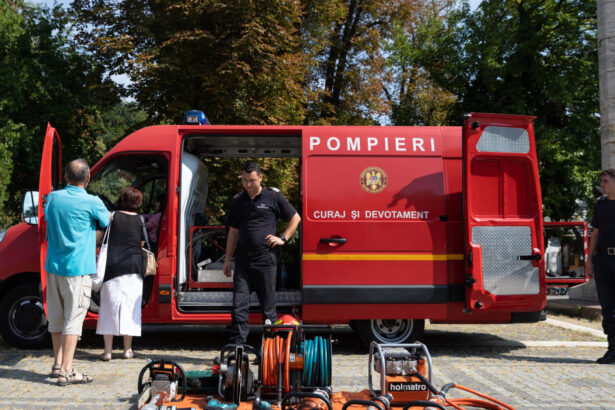 ziua pompierilor 2025 ce expozitii si evenimente sunt organizate in subunitatile din bucuresti si din intreaga tara pe 13 septembrie 68c5245e418ed
