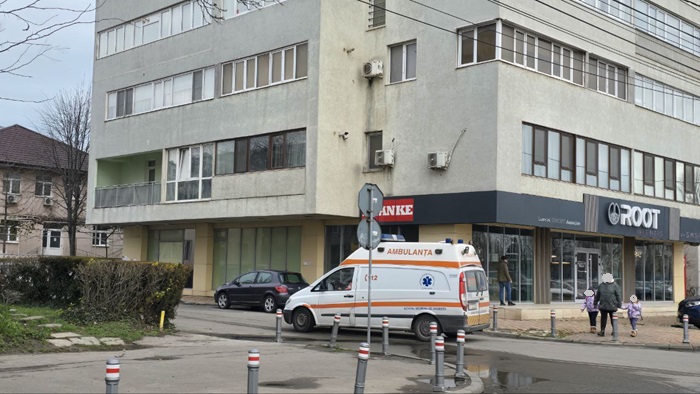 accident in eforie nord copil de 6 ani lovit pe trecerea de pietoni de o trotineta electrica 68f1fd14e0ec8