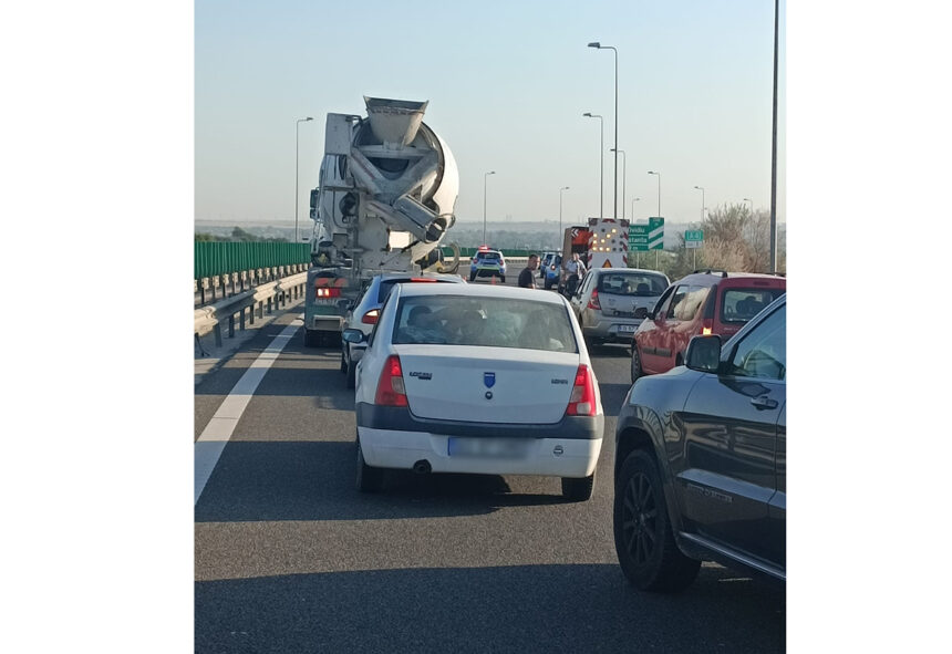 accident pe autostrada a2 bucuresti constanta in zona localitatii pestera au fost restrictii de trafic 68ef3639df830