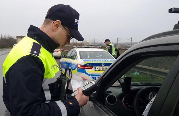 actiune a politistilor rutieri in portul constanta 690230b728868