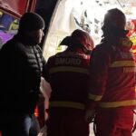 alerta la topraisar un autoturism a intrat intr un copac 68e5e74c4cde0