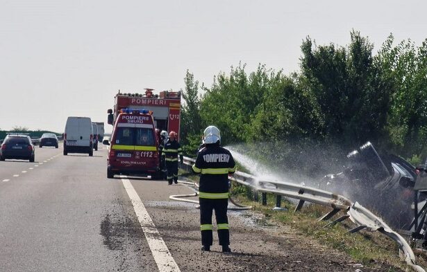 alerta pe autostrada a2 aproape de valu lui traian anvelopele unui autotren au luat foc in mers 68ec8c34385b6