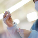 asistenta medicala din gorj condamnata la 7 ani de inchisoare pentru vaccinari fictive contra cost 68f252af233d7
