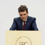 atacuri cibernetice actiuni secrete si propaganda ce contine raportul cu actiunile rusiei prezentat de presedinte liderilor europeni 68dfc193ce162