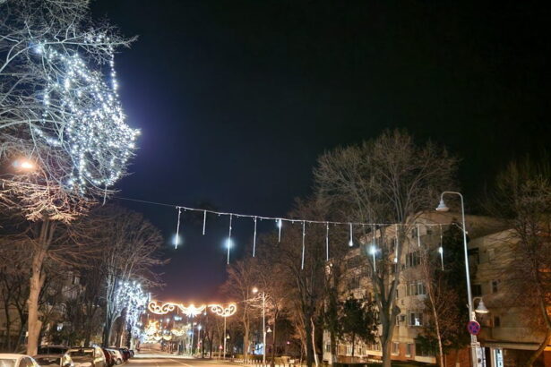bugete generoase pentru luminitele de craciun in plina austeritate cat platesc orasele din romania 68eee8bbd40e6