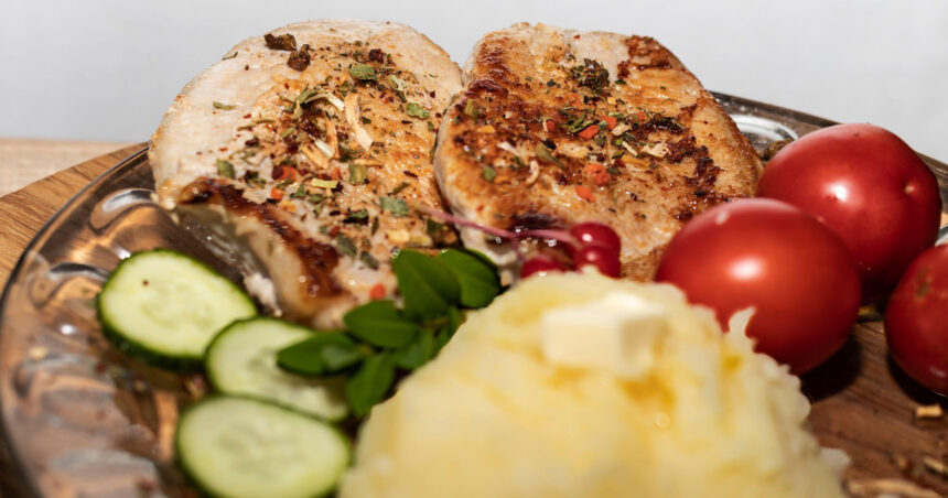 carnea nu trebuie sa se afle in centrul alimentatiei umane avertizeaza specialistii dieta care ar putea preveni milioane de decese 68e139b92bcad