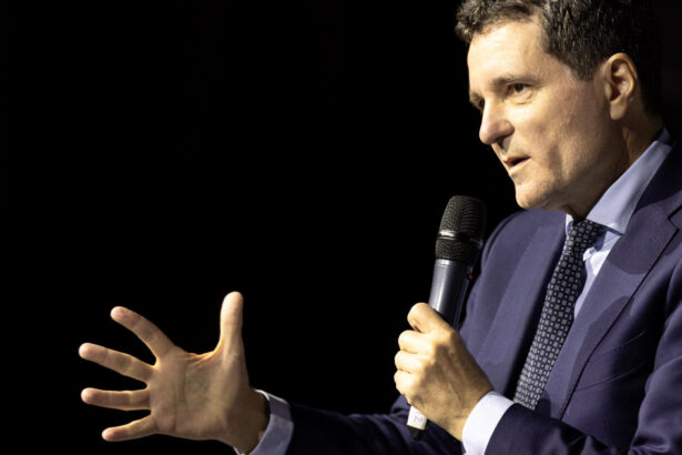 cat a costat campania electorala a lui calin georgescu presedintele nicusor dan vorbeste de zeci de milioane de euro 68dca849f1082