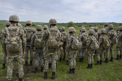 comisiile din parlament aproba achizitia de tancuri si introducerea serviciul militar voluntar de 4 luni cerute de mapn 68f70647041a8