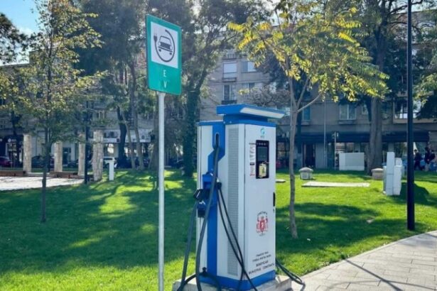 constanta 18 statii de incarcare pentru vehicule electrice au fost puse in functiune 68fa318a2ab3e