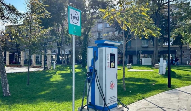 constanta 18 statii de incarcare pentru vehicule electrice au fost puse in functiune 68fa318a2ab3e