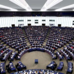 cum ar vota eurodeputatii romani la motiunile de cenzura impotriva ursulei von der leyen 68dd295729802