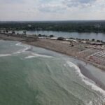 deputatul daniel georgescu plaja gratuita fara sezlonguri baldachine si beach baruri plajele revin la oameni 68f0922d2dc55