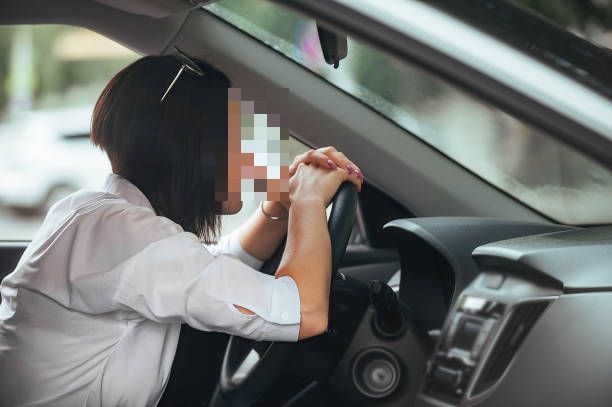 DETALII din DOSAR! Atac șocant în Tomis Nord: o femeie agresată în propria mașină de un bărbat beat, în prezența copiilor ei 1 detalii din dosar atac socant in tomis nord o femeie agresata in propria masina de un barbat beat sub ochii copiilor ei 69029684a660b