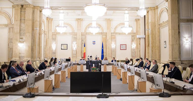 dezbatere in parlament pe marginea comertului online negoi trebuie sa gasim un echilibru intre nevoia statului de venituri stabile si asteptarile mediului de afaceri 68f0f820acf66