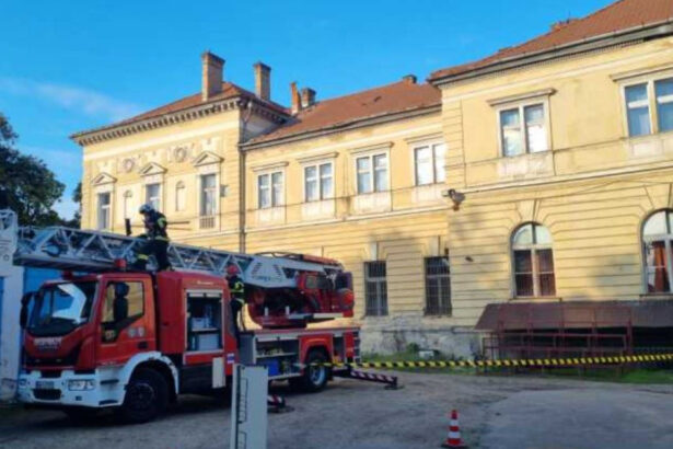 doua scoli au fost evacuate si mai multe cladiri au fost afectate in satu mare dupa cutremurul de miercuri dimineata 68ef8904c5302