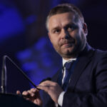 Ciprian Ciucu, despre lupta pentru Primăria Capitalei: „Mă aștept la un blat PSD-AUR. Deja sunt discuții pe sub masă” 15 exclusiv ciprian ciucu despre lupta pentru primaria capitalei ma astept la un blat psd aur deja sunt discutii pe sub masa 69027588df24c