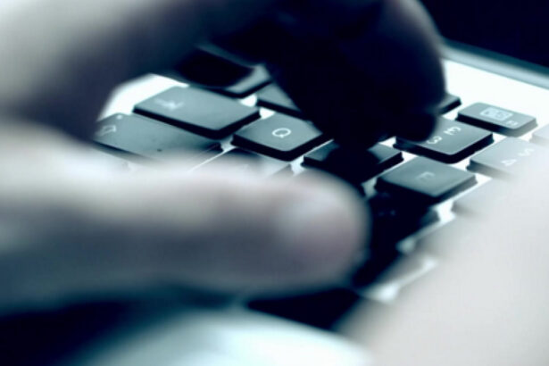 exclusiv cum a actionat hackerul de la penitenciarul targu jiu seful anp a adaugat cate un zero la sumele de bani primite de detinuti 68f0c5a38147a