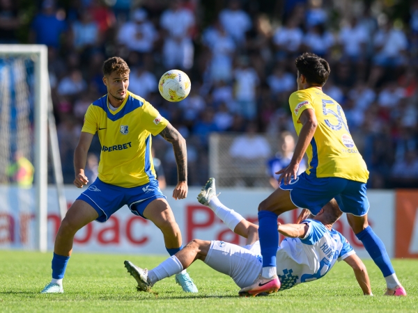 farul constanta debuteaza joi in grupele cupei romaniei la botosani 690249ec82bab