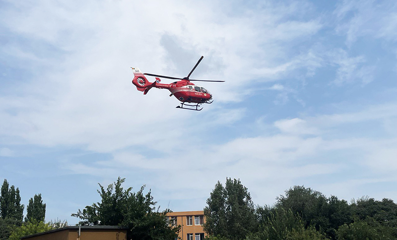 fetita de 6 ani din comuna pantelimon preluata cu elicopterul smurd si dusa de urgenta la spital dupa ce s ar fi intoxicat cu